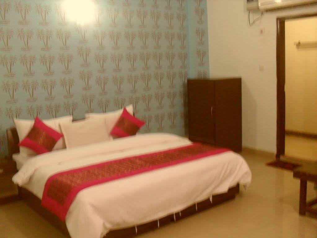 Hotel Le Princess @ Airport 新德里 外观 照片